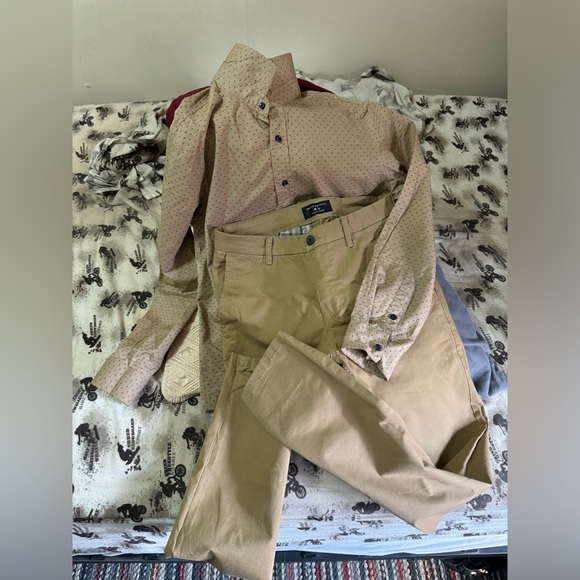 Men’s Casual Shirts & Pants - Picture 9 of 10